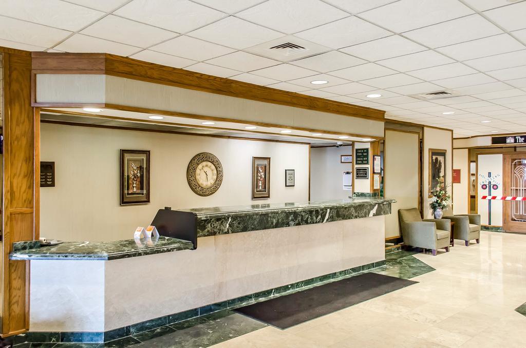 Norwood Inn Hudson Экстерьер фото